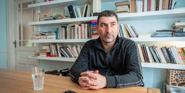 ΑΦΙΕΡΩΜΑ ΣΤΟΝ ΓΙΑΝΝΗ ΟΙΚΟΝΟΜΙΔΗ ΣΤΟ CINE ΜΕΛΙΝΑ
