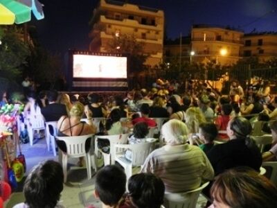 Λαϊκές βραδιές με τον Καραγκιόζη στο Κερατσίνι και στη Δραπετσώνα