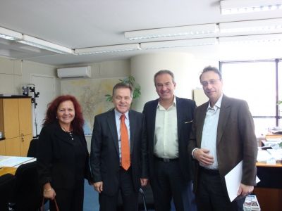 Μετρο-ύν αντίστροφα το χρόνο για Μετρό σε Κερατσίνι-Δραπετσώνα